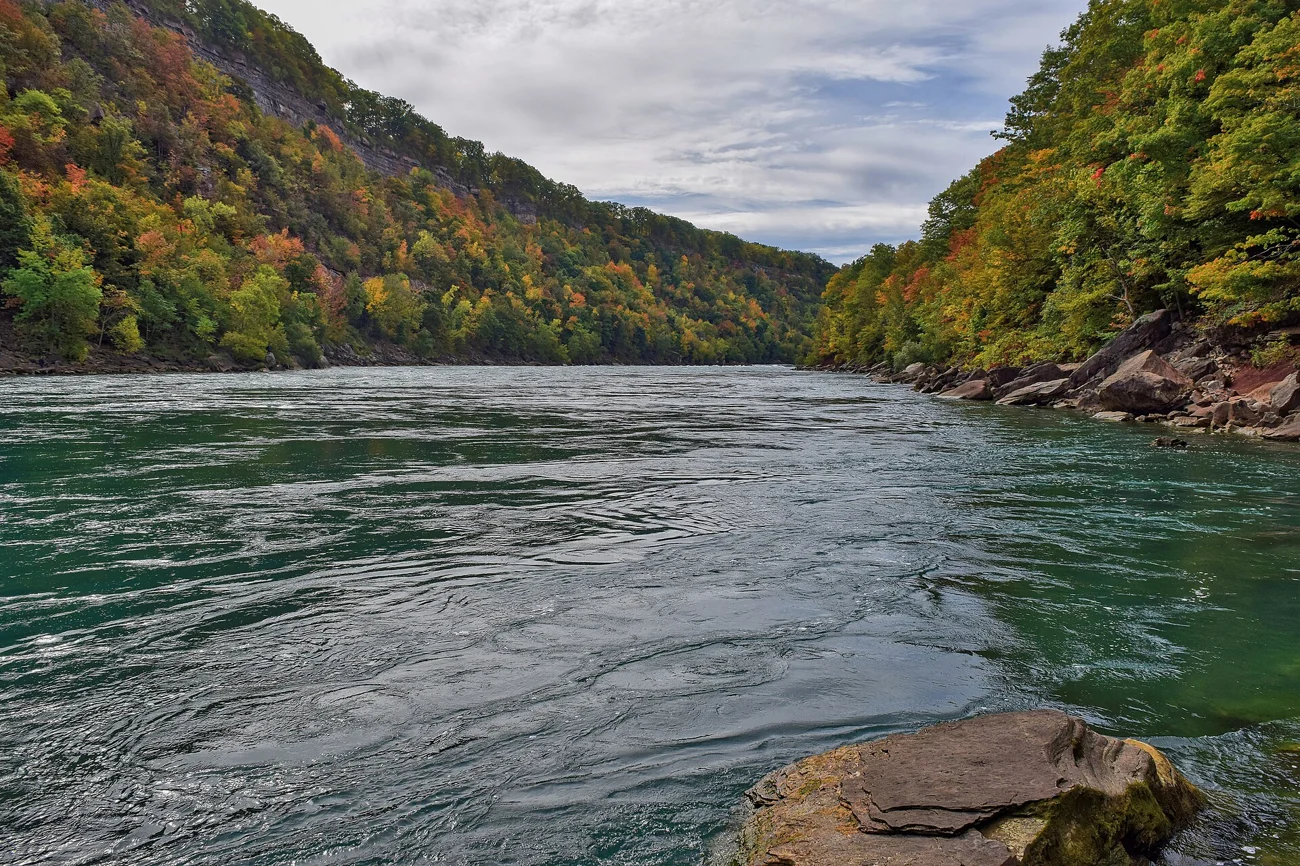 Pickering lakeshore and marina, pickup point for the Niagara Falls boat run