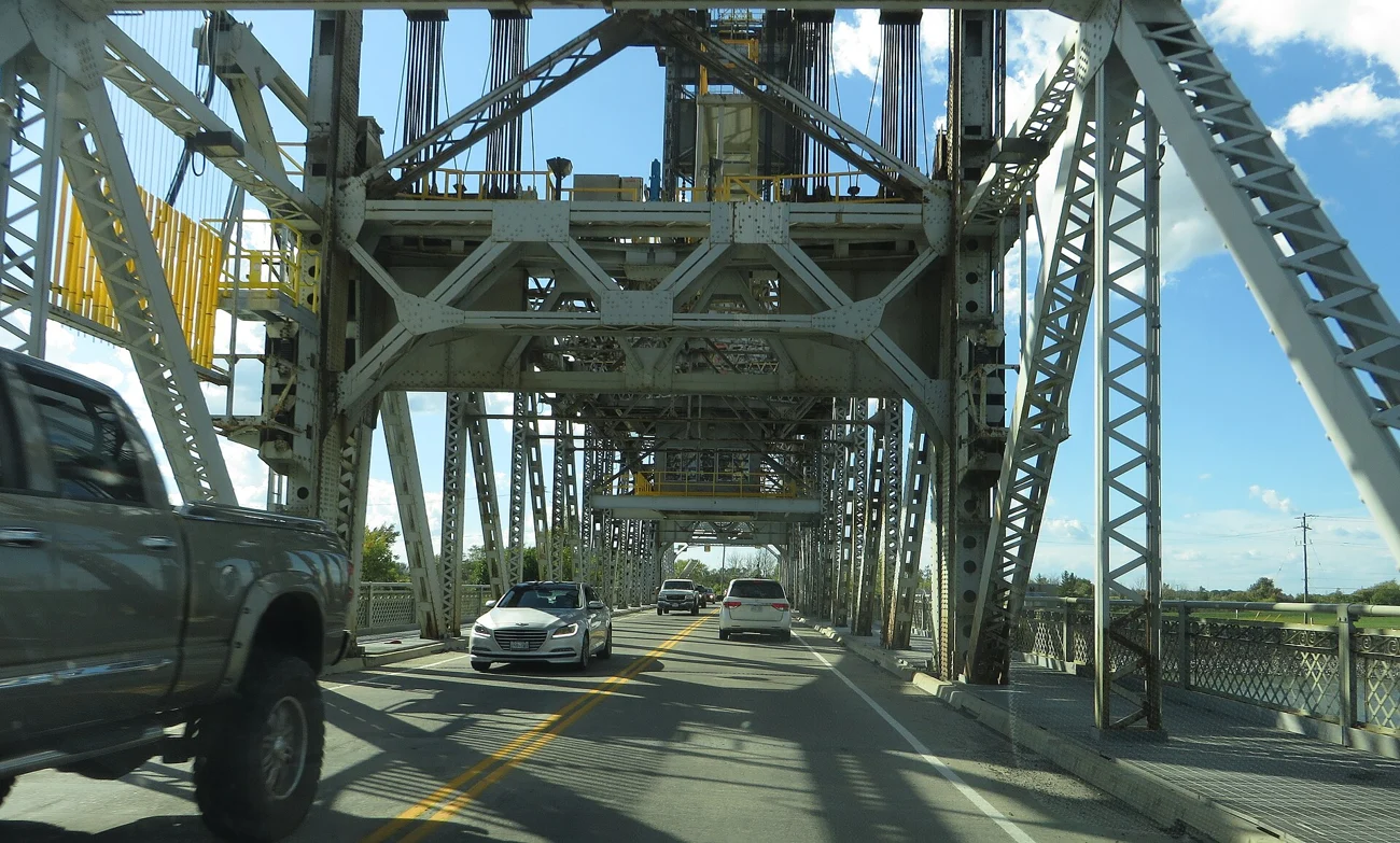 Private chauffeured Niagara tour pickup in Whitby